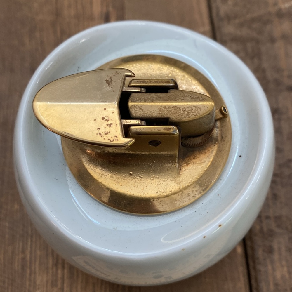 Vintage Ronson table lighter - Picture 5 of 8